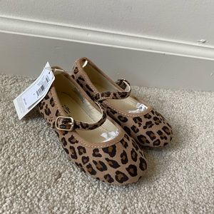 Gap Mary Jane ballet shoes